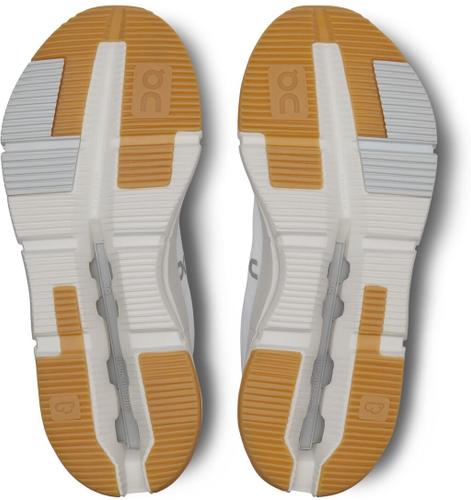 ON Damen Freizeitschuhe Cloudnova Form 2 38 ½ in Silber