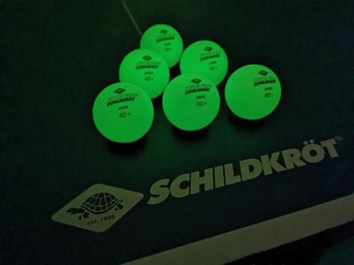 DONIC SCHILDKRÖT TT-Ball GLOW IN THE DARK POLY 40+, 6 Stück - in Schwarz