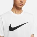 NIKE Lifestyle - Textilien - T-Shirts Swoosh T-Shirt