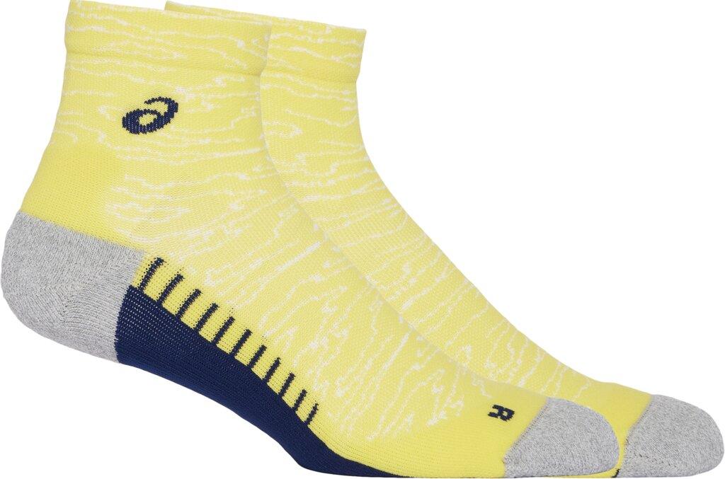 ASICS Kinder Socken PERFORMANCE RUN SOCK QUARTER III in Braun