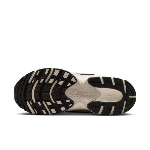 W NIKE V5 RNR